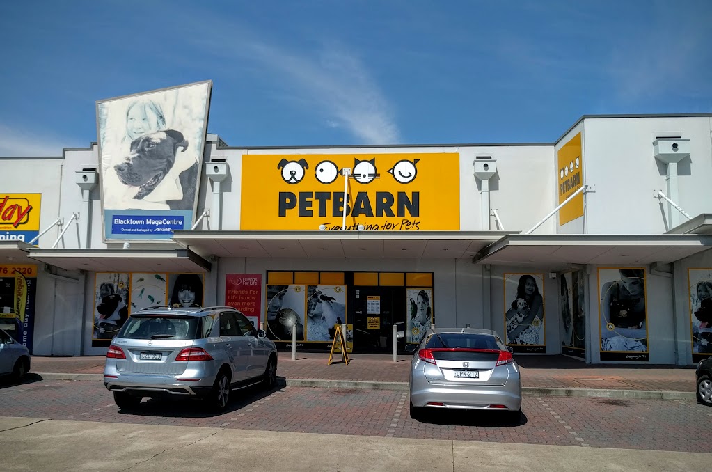 Petbarn Blacktown | Blacktown Mega Centre, shop 5b/14 St Martins Cres, Blacktown NSW 2148, Australia | Phone: (02) 9622 8414