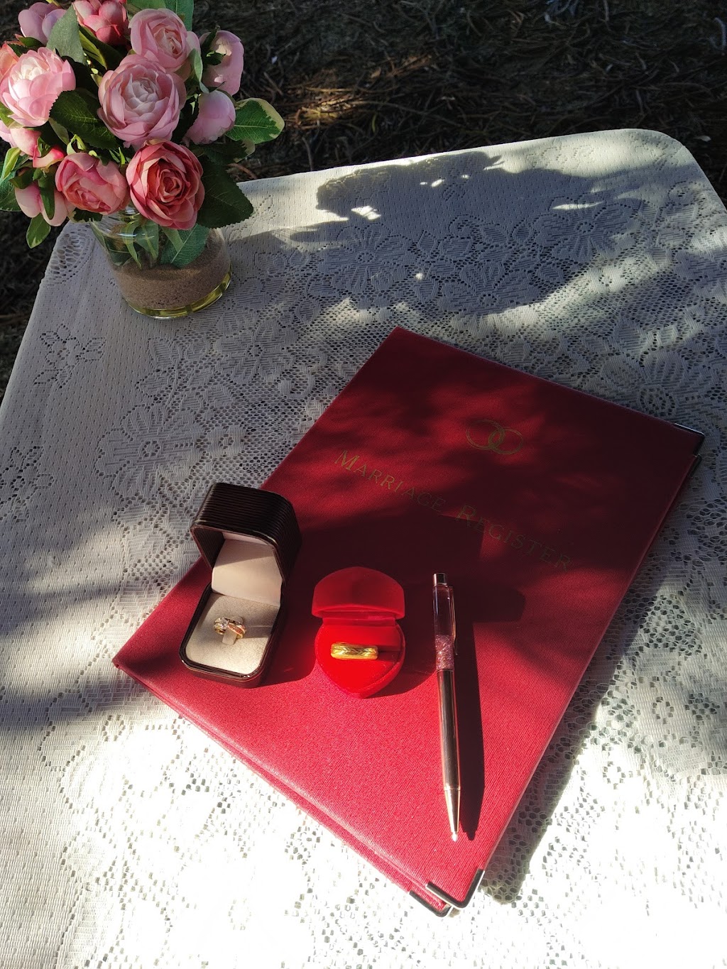 Always & Forever Civil Celebrant | 1a Merindah Ave, Green Point NSW 2251, Australia | Phone: 0402 313 531