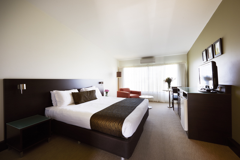Station Motel | lodging | 82 Peak Hill Rd, Parkes NSW 2870, Australia | 0268628444 OR +61 2 6862 8444
