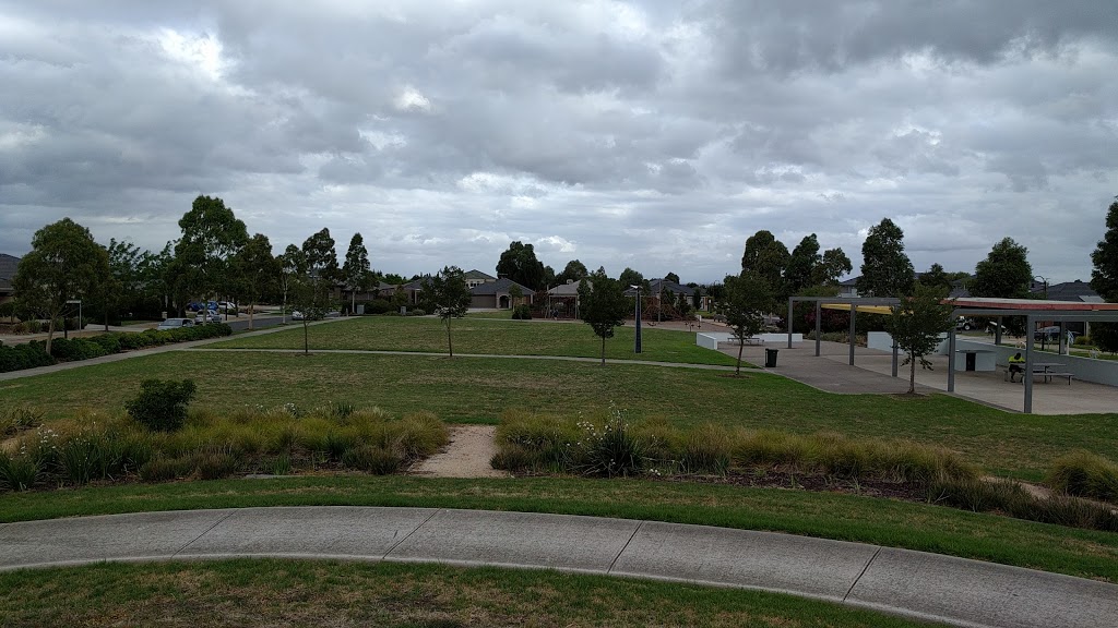 The Outlook | park | 58/54 Domain Dr, Hillside VIC 3037, Australia