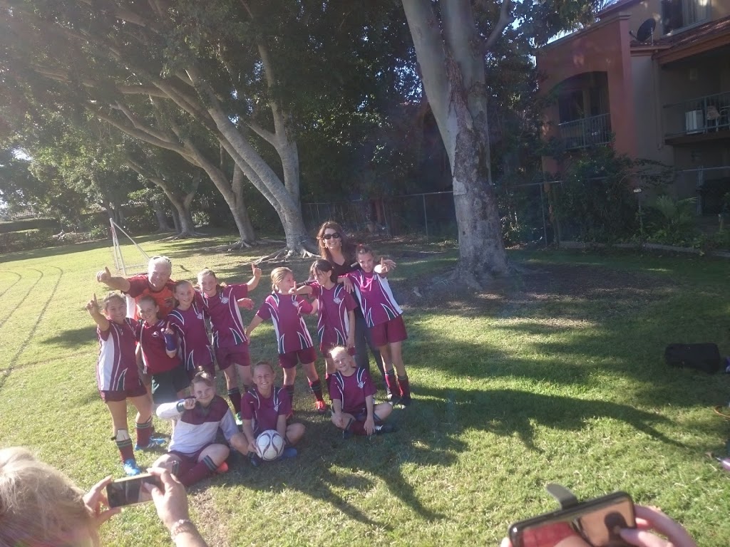 St Vincents Primary School | 22 Fairway Dr, Clear Island Waters QLD 4226, Australia | Phone: (07) 5572 1688