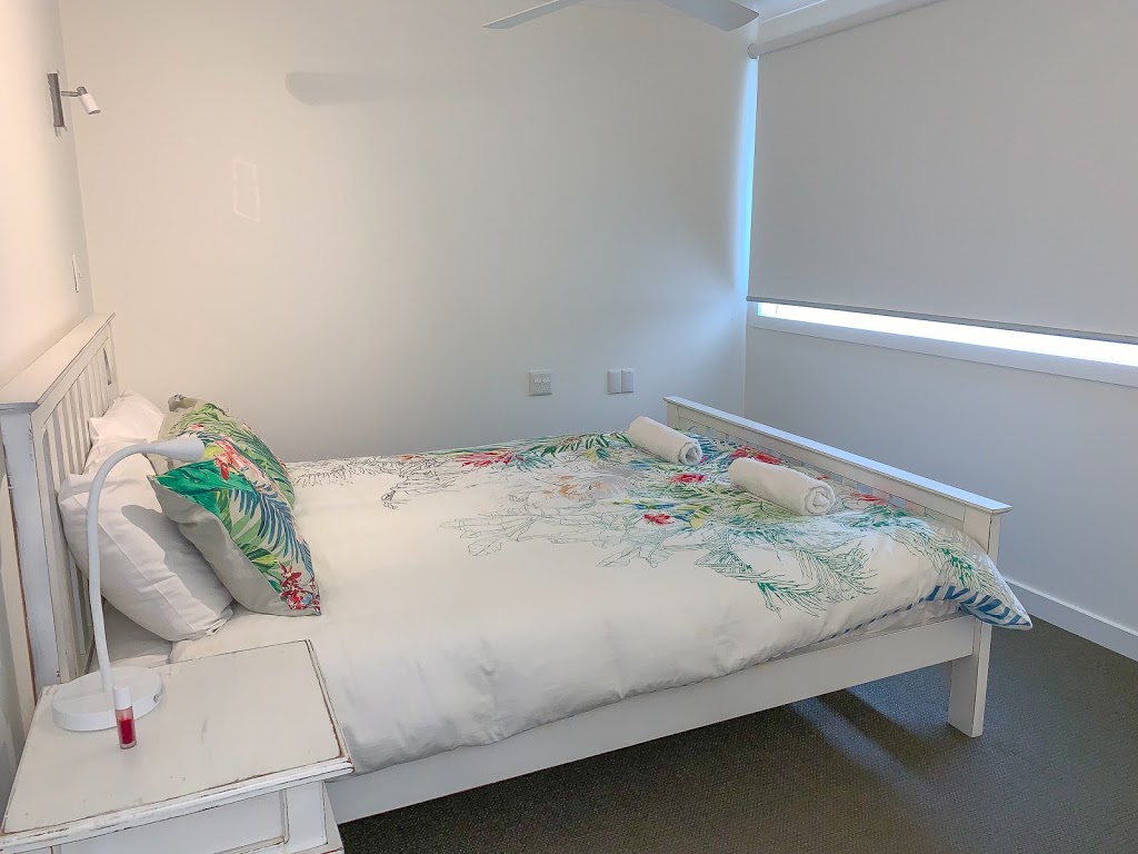 First Point Apartments | lodging | 23 Mooloomba Rd, Point Lookout QLD 4183, Australia | 0734153949 OR +61 7 3415 3949