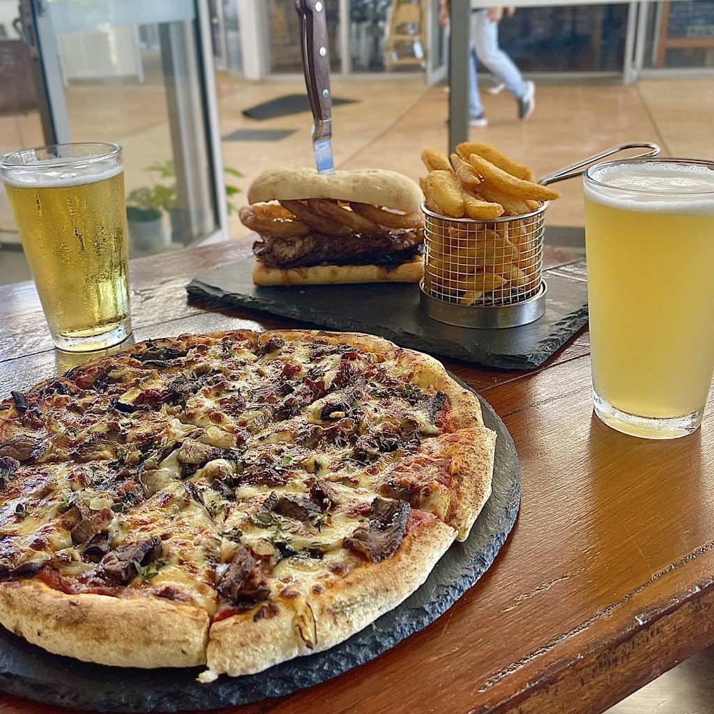 Heads of Noosa Beer Garden | 685 Old Cleveland Rd E, Wellington Point QLD 4160, Australia | Phone: 0481 980 730