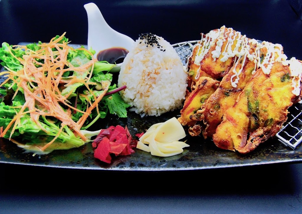 Sushi Ari - Japanese Restaurant | Shop DR, 04/123 Sippy Downs Dr, Sippy Downs QLD 4556, Australia | Phone: 0490 063 564