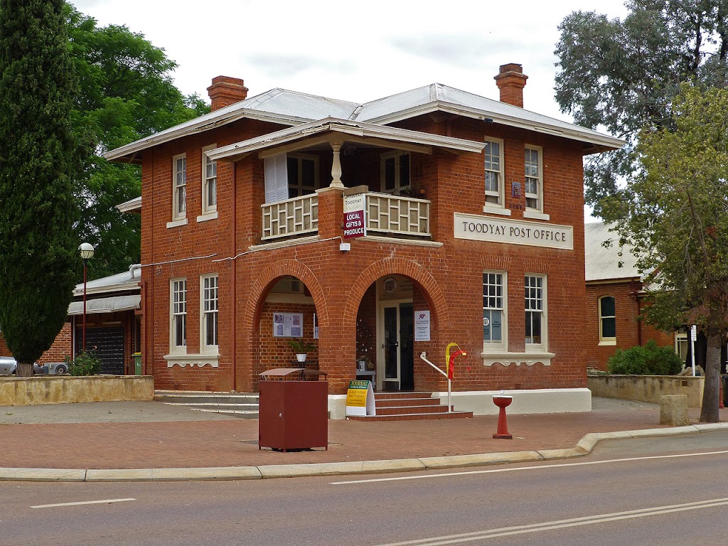 Australia Post - Toodyay LPO | shop 2/4 Piesse St, Toodyay WA 6566, Australia | Phone: 13 13 18