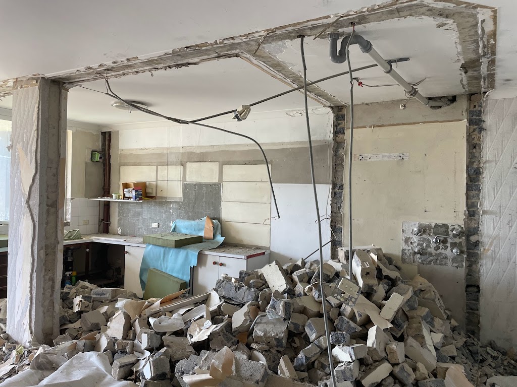 Evolve Demolition | 15 Richmond Ave, Padstow Heights NSW 2211, Australia | Phone: 0422 455 479