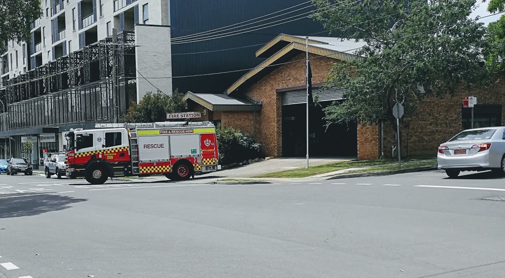 Fire and Rescue NSW Wentworthville Fire Station | fire station | Garfield St &, Pritchard St E, Wentworthville NSW 2145, Australia | 0296310908 OR +61 2 9631 0908