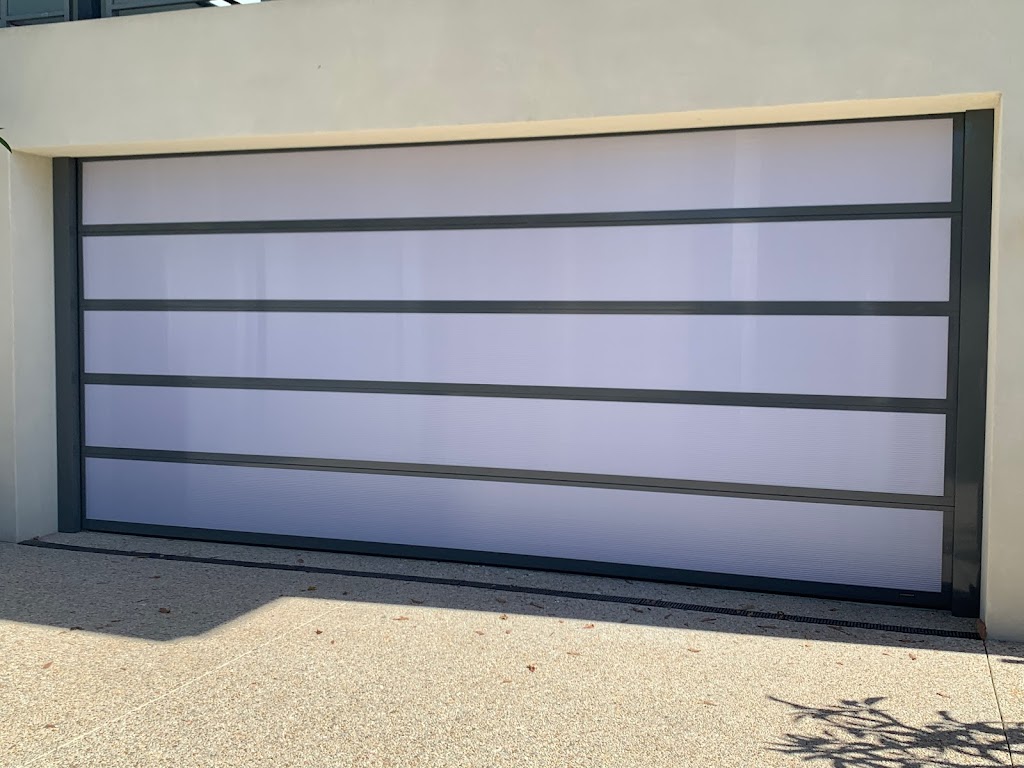 Buckleys Garage Doors | 36 Cornflower Dr, Eglinton WA 6034, Australia | Phone: 0425 125 889