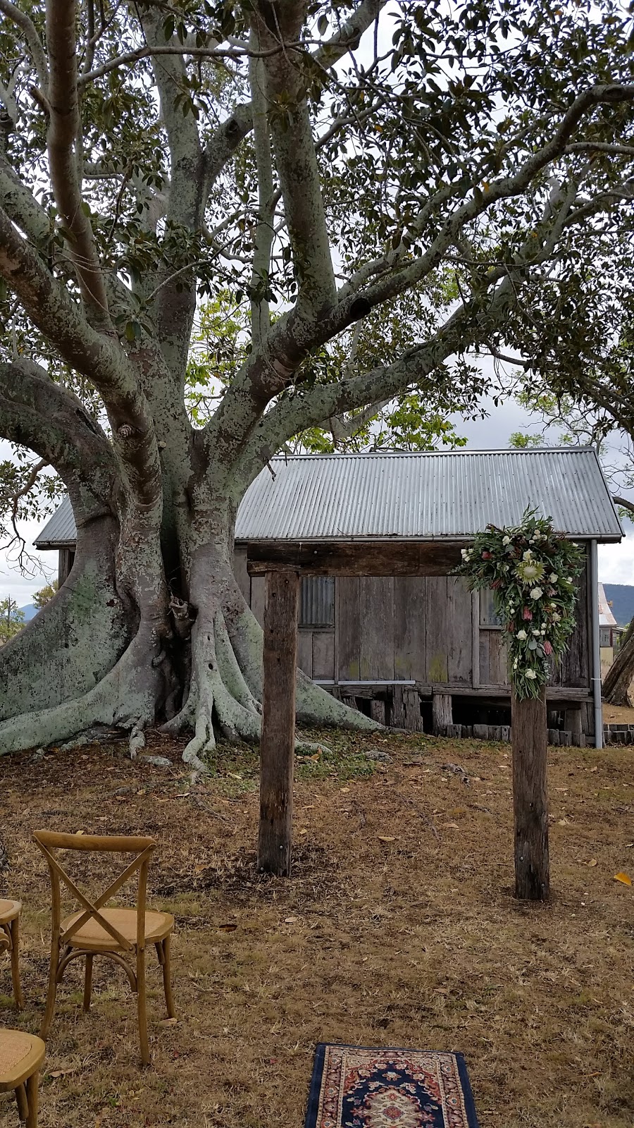 Bebes Farmhouse - Ceremony Venue | 2505 Wivenhoe Somerset Rd, Bryden QLD 4312, Australia | Phone: 0402 498 635