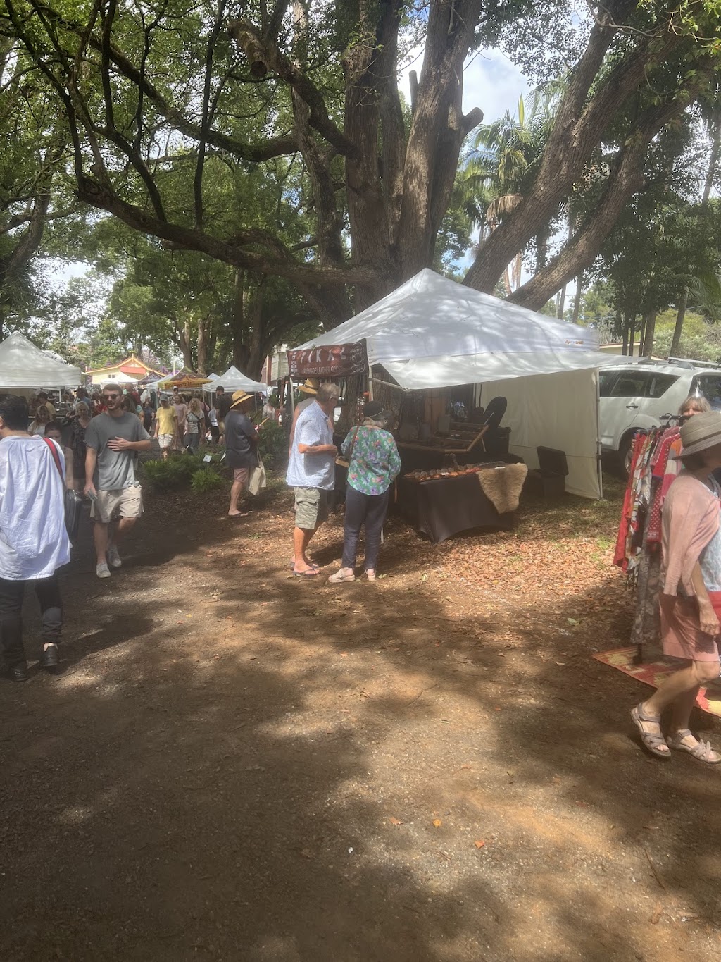 Bangalow Farmers Market | Piccabeen Park, Deacon St, Bangalow NSW 2479, Australia | Phone: 0414 595 169