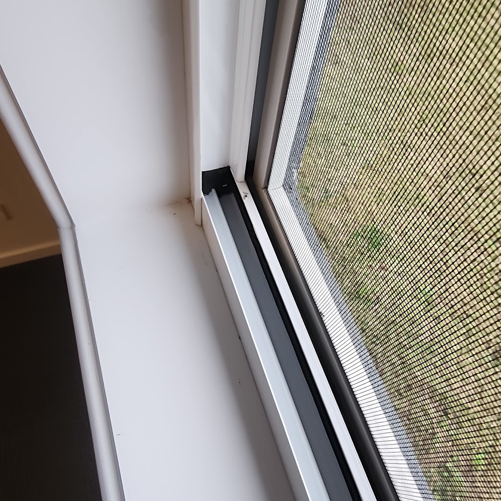 Regional bond cleaning | 38 Carnarvon St, Yarrabilba QLD 4207, Australia | Phone: 0406 980 096