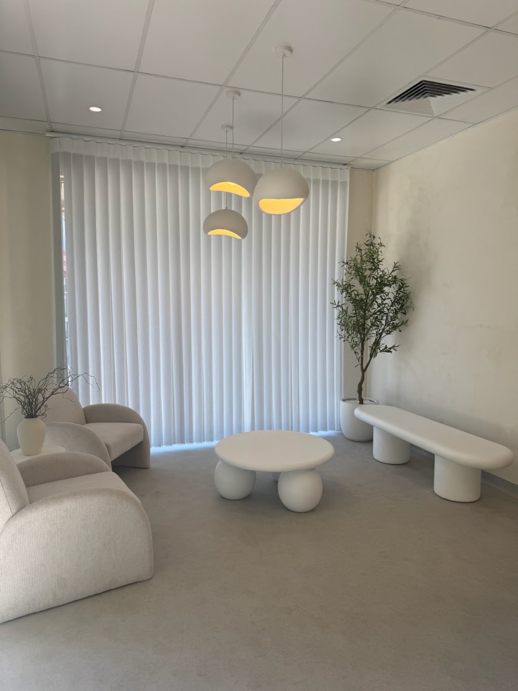 Dead Pretty Beauty Bar | Rigby Dr, North Rothbury NSW 2335, Australia | Phone: (02) 4938 2024