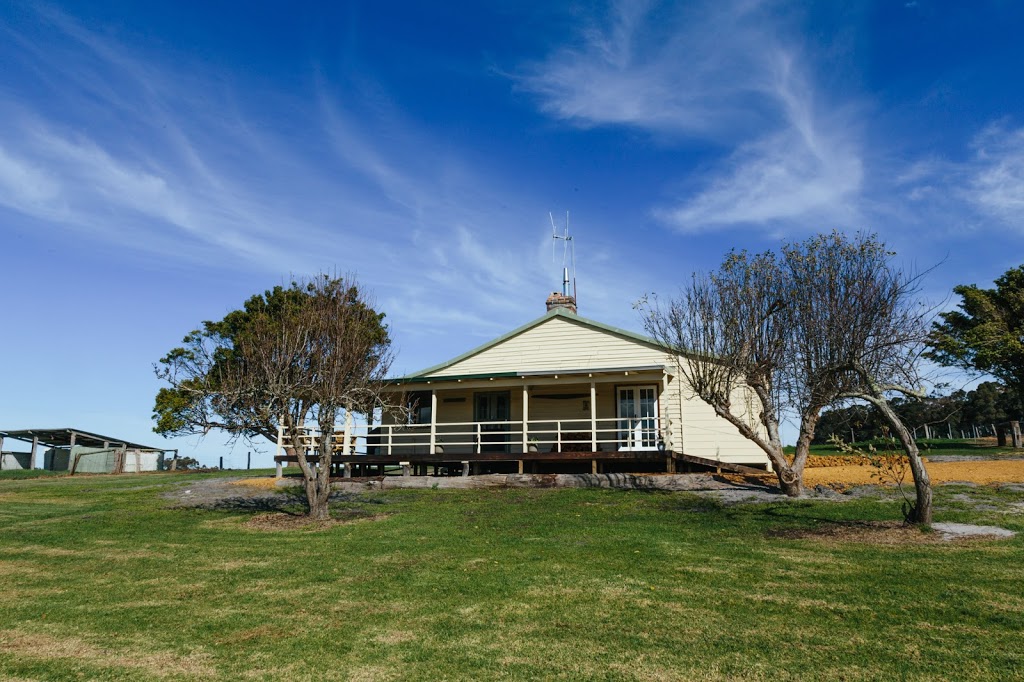 Mount Romance Farm | lodging | 1034 Tindale Rd, Kentdale WA 6333, Australia | 0898408040 OR +61 8 9840 8040