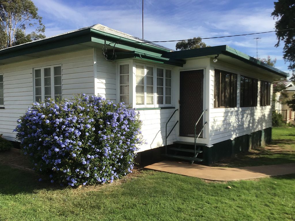 Wondai Property Sales | 215 Kangaroo Yard Rd, Wondai QLD 4606, Australia | Phone: 0439 690 068