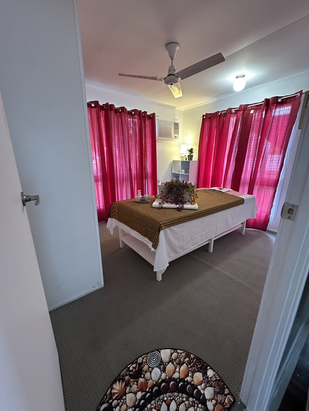 Rockhampton Thai Orchid Massage | 25 Albert St, Rockhampton City QLD 4700, Australia | Phone: 0475 204 536