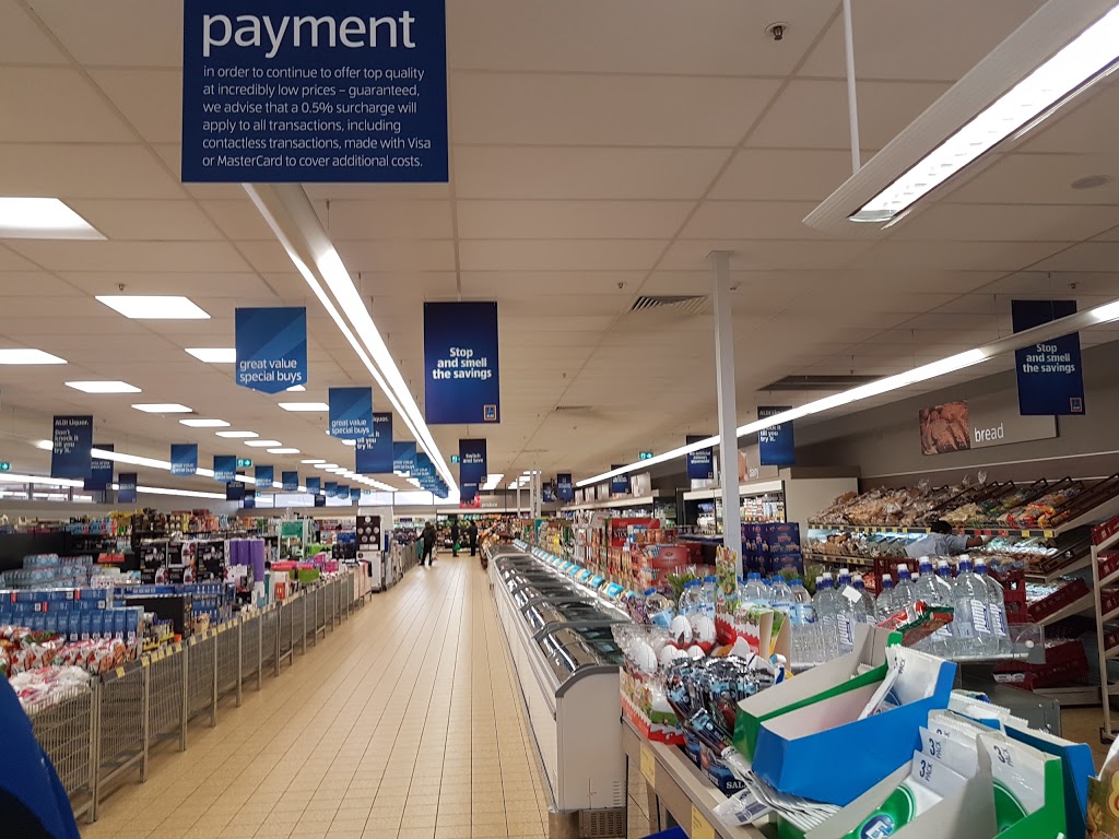 ALDI Altona Meadows | supermarket | 1 Central Ave, Altona Meadows VIC 3028, Australia