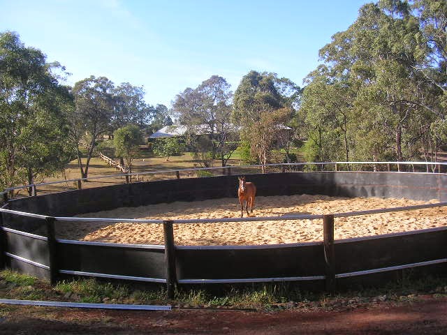 Rubber Belt Mart | store | 1 Bain Ct, Torrington QLD 4350, Australia | 0746331640 OR +61 7 4633 1640