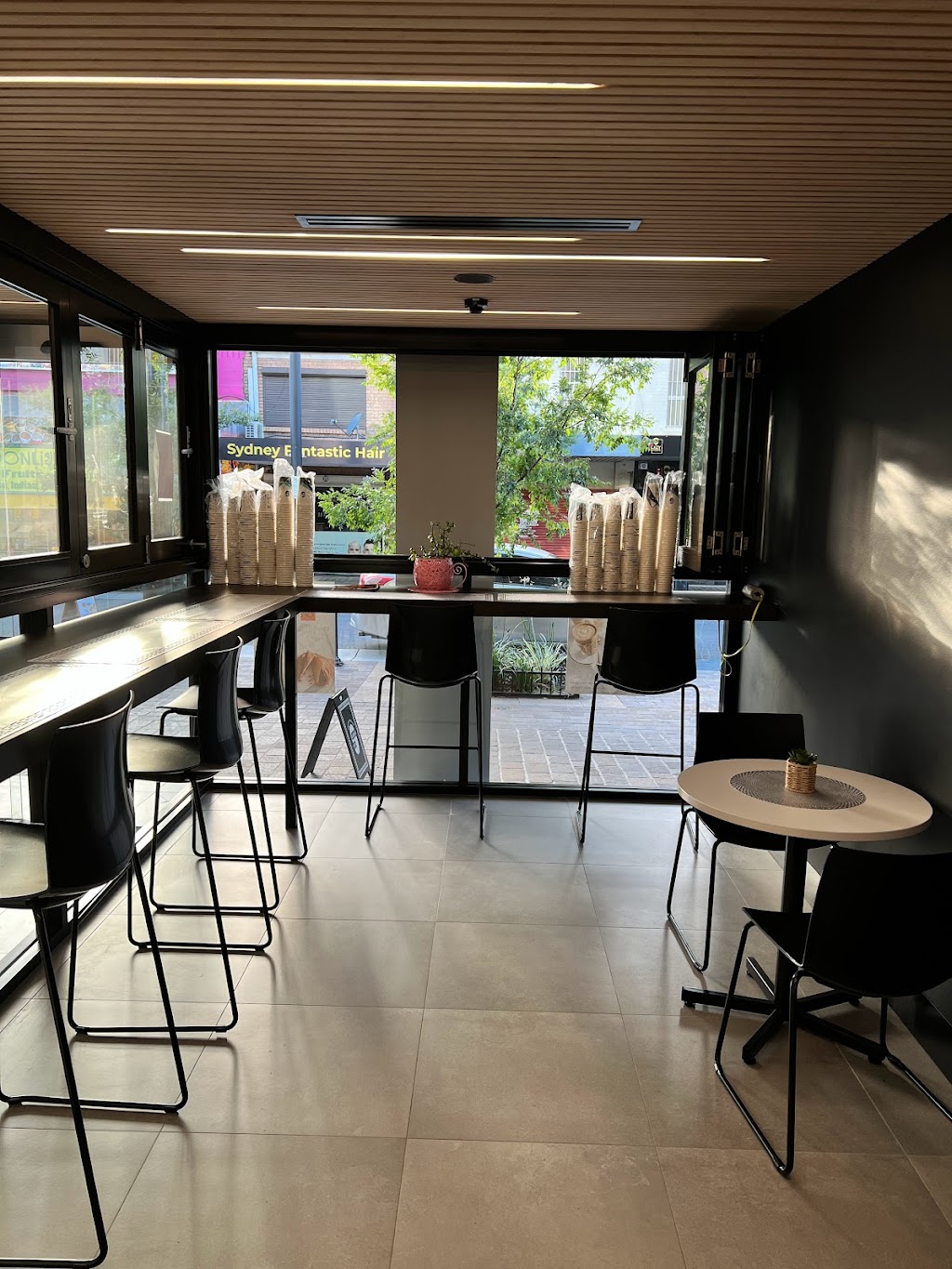 Vibe Blend Cafe | 16-20 Good St, Granville NSW 2142, Australia | Phone: 0466 332 270