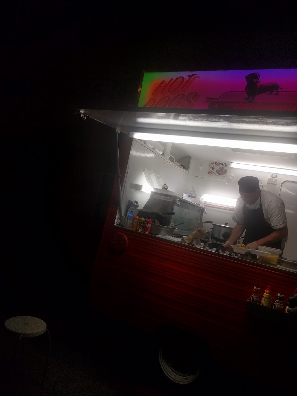 The Hot Doggy - Castlemaine | meal takeaway | 271 Barker St, Castlemaine VIC 3450, Australia