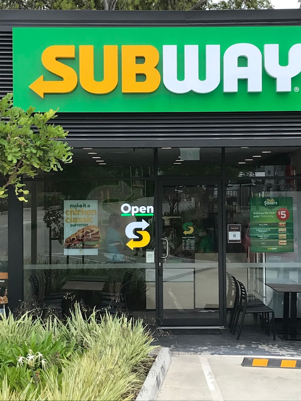 Subway | Shop A2/400 Tamborine Oxenford Rd, Upper Coomera QLD 4209, Australia | Phone: (07) 5573 3846