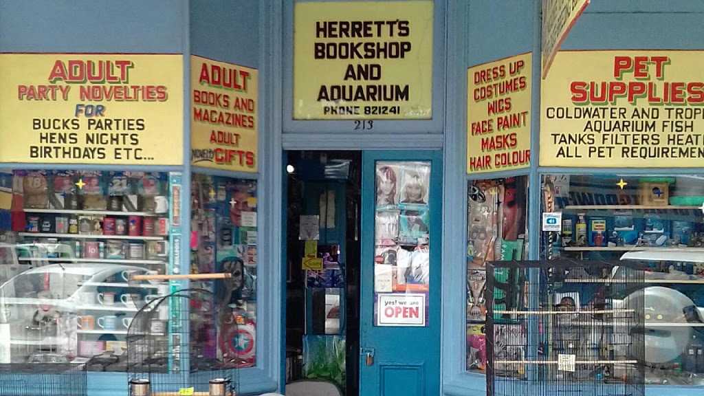 Herretts bookshop and aquarium | aquarium | 213 Boorowa St, Young NSW 2594, Australia | 0263821241 OR +61 2 6382 1241