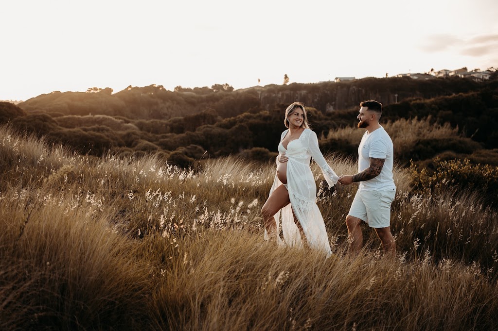 Golden Treasures Photography | 78 Brotheridge Ave, Calderwood NSW 2527, Australia | Phone: 0402 365 656