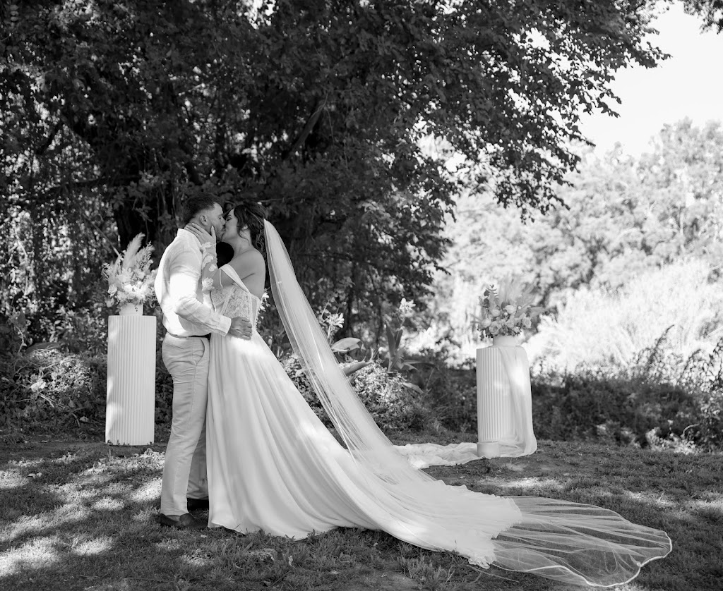 Divine Designs Wedding & Events | 7 Riverdale Cl, Rutherford NSW 2320, Australia | Phone: 0412 417 239