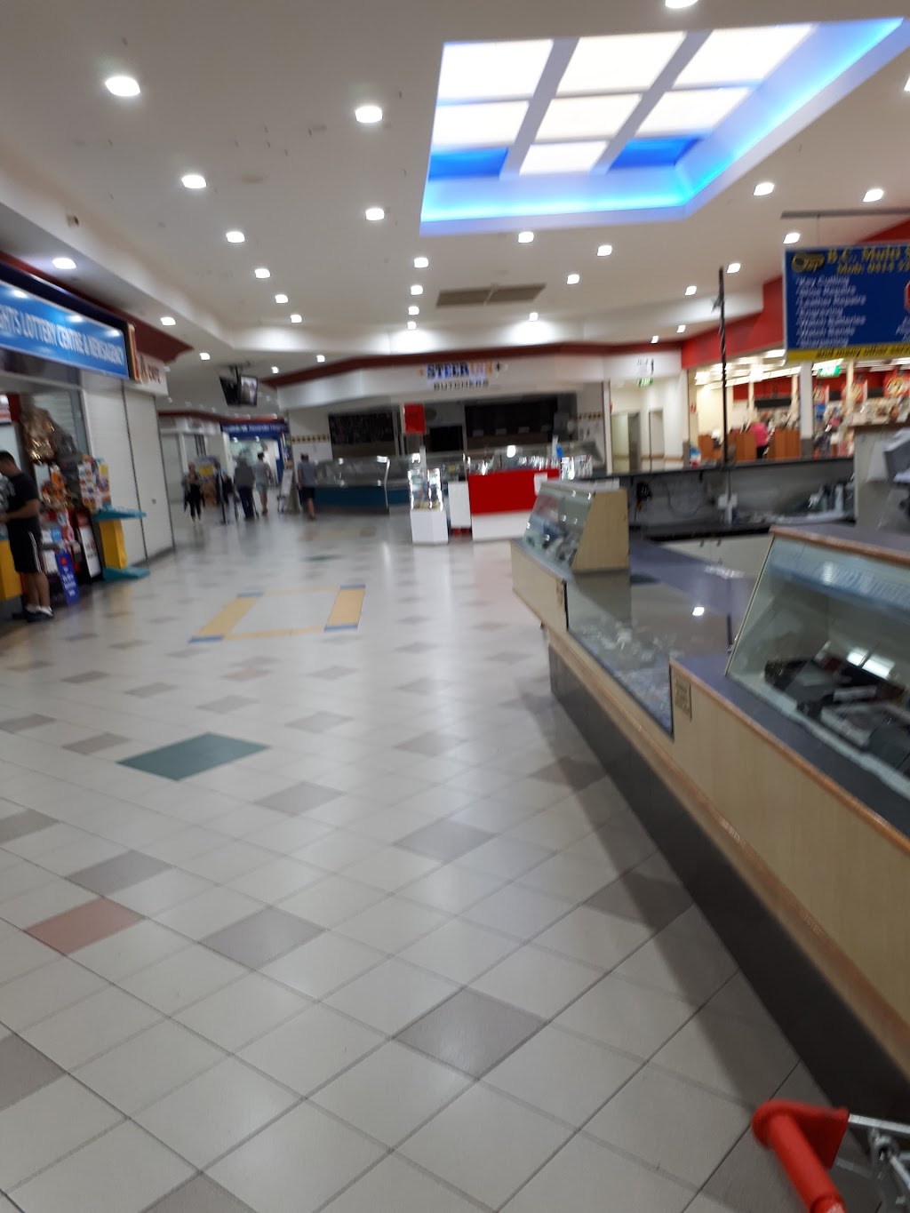 Alexander Heights Shopping Centre | shopping mall | Cnr Mirrabooka Avenue & Griffon Way, Alexander Heights WA 6064, Australia | 0894221888 OR +61 8 9422 1888