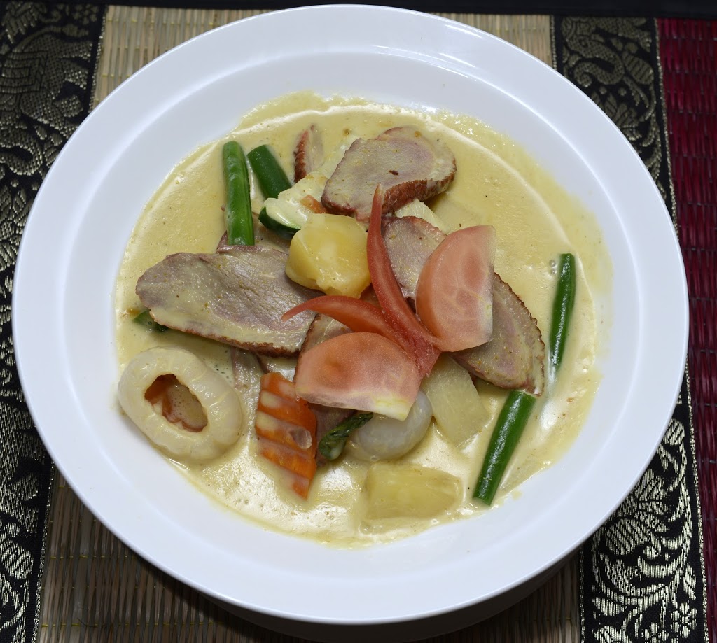 Thai On High Street | meal takeaway | 3/18 Meibusch St, Rangeville QLD 4350, Australia | 0746358285 OR +61 7 4635 8285