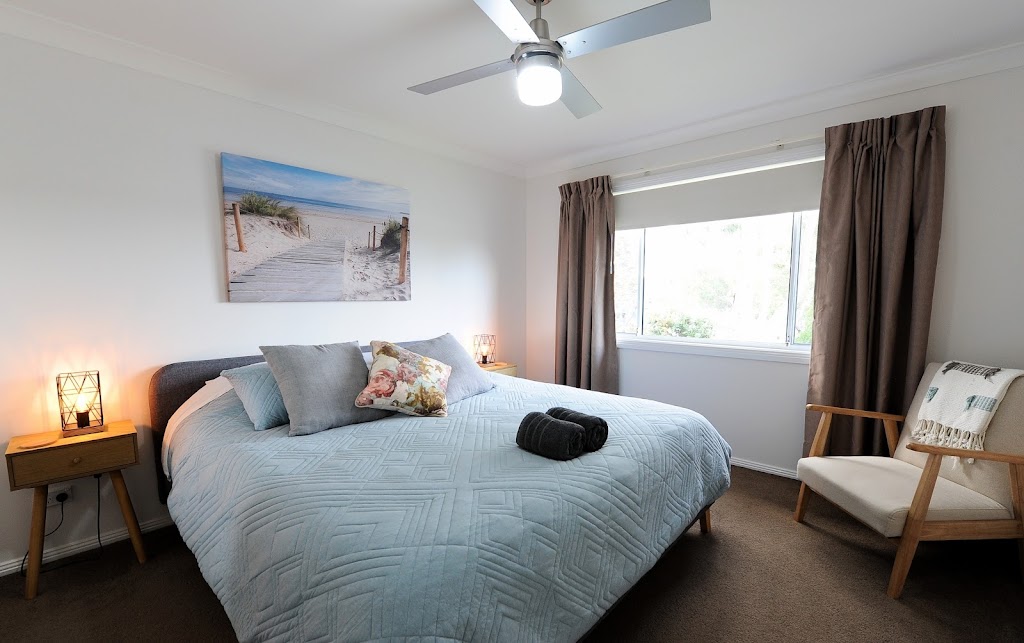 Blue Yonder Lodge and Studio | 10 Short St, Wyee Point NSW 2259, Australia | Phone: 0415 301 826