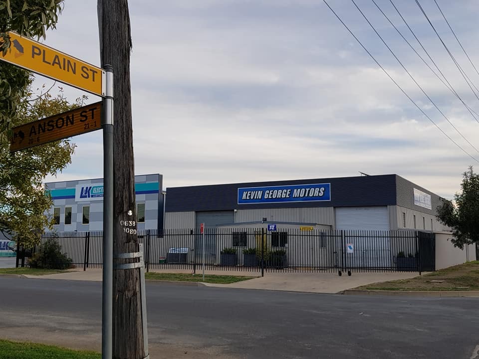 Kevin George Motors | car dealer | 1 Anson St, Taminda NSW 2340, Australia | 0267657733 OR +61 2 6765 7733