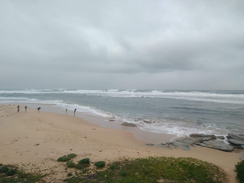 Toowoon Bay Surf Life Saving Club |  | 160 Bay Rd, Toowoon Bay NSW 2261, Australia | 0243322411 OR +61 2 4332 2411