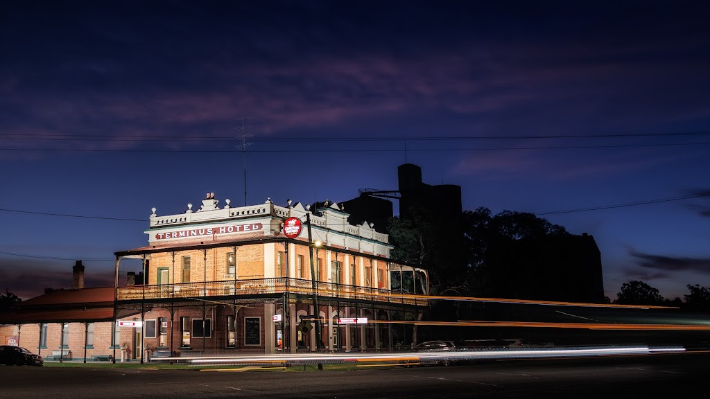 Terminus Hotel Tocumwal | 88-92 Deniliquin Rd, Tocumwal NSW 2714, Australia | Phone: (03) 5874 2015