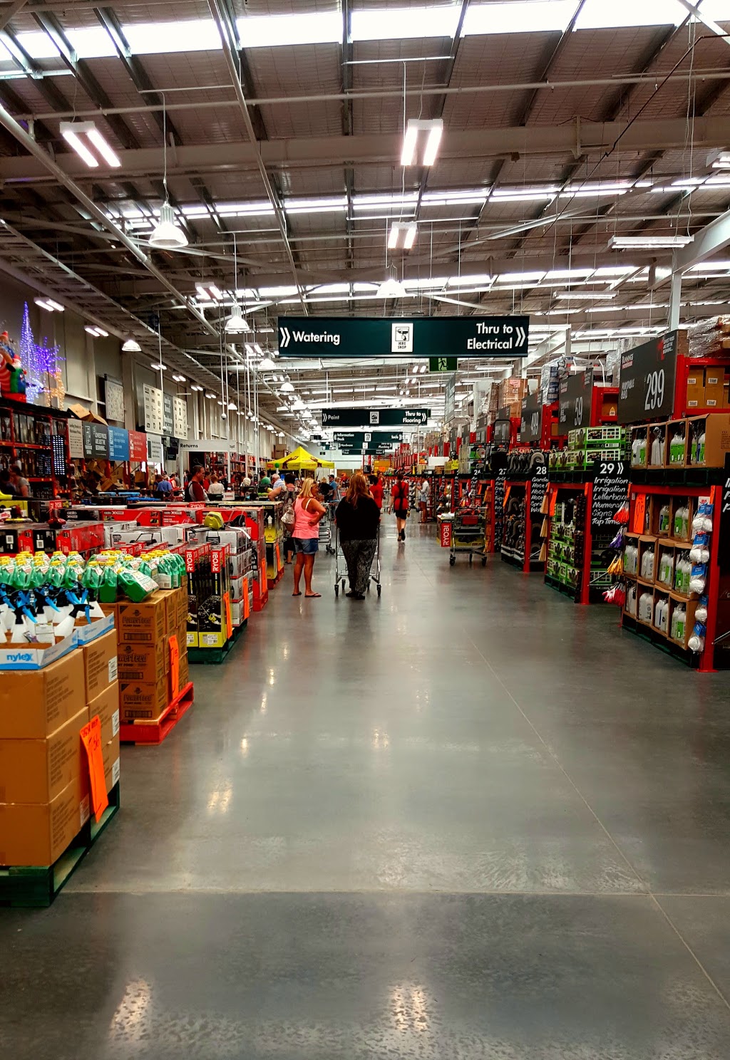 Bunnings Bellambi | hardware store | Cnr Bellambi Ln &, Watts Ln, Bellambi NSW 2518, Australia | 0242768300 OR +61 2 4276 8300