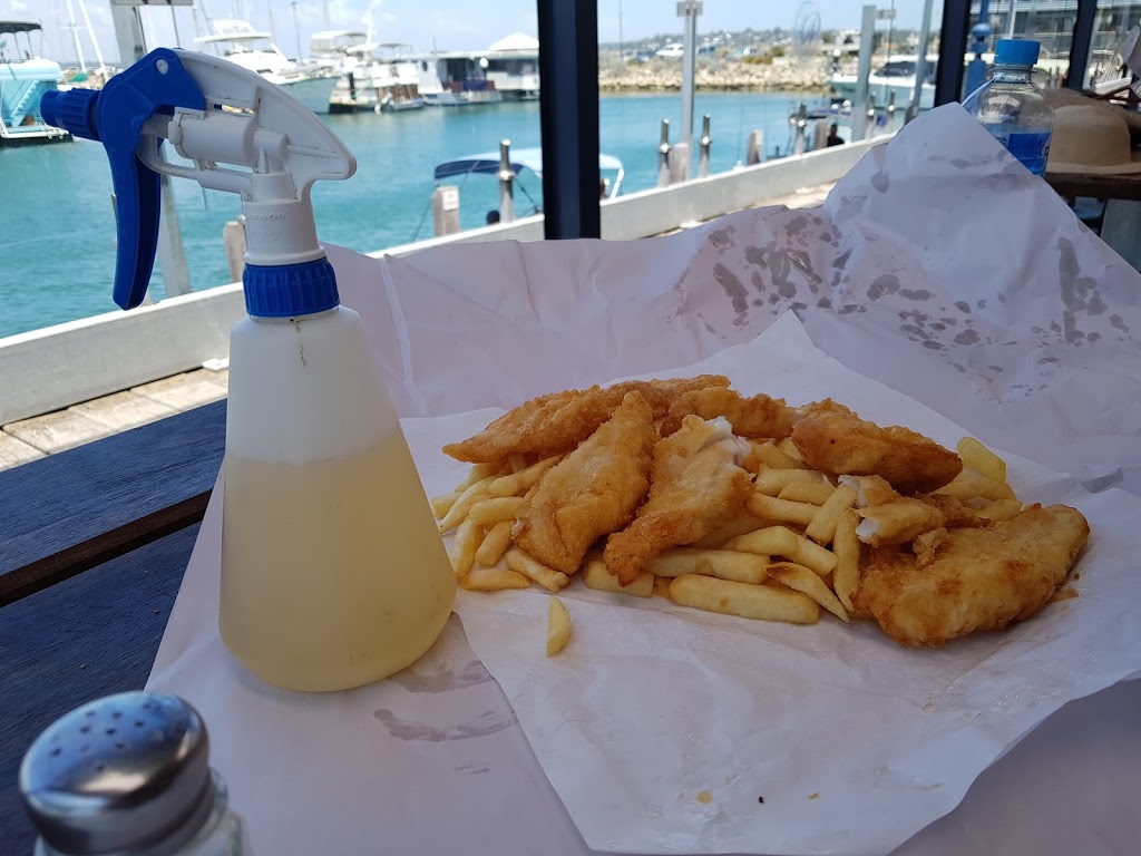 Port Bouvard Fish Shack | restaurant | 45 Rees Pl, Wannanup WA 6210, Australia | 0895343206 OR +61 8 9534 3206