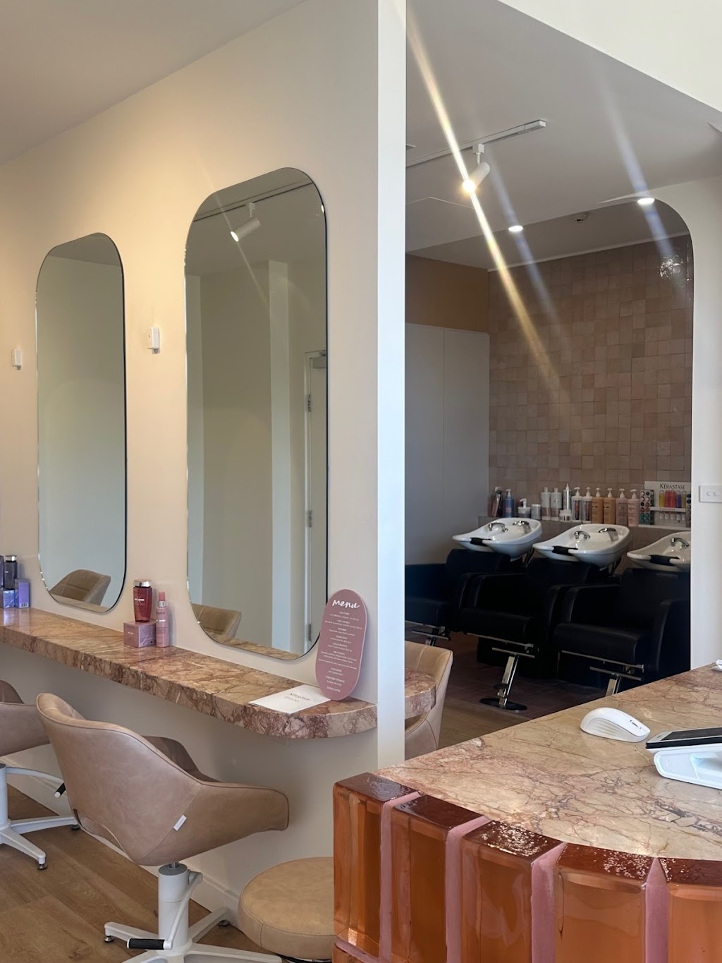 Glow Narrabeen | Unit 3/209-211 Ocean St, Narrabeen NSW 2101, Australia | Phone: (02) 9960 3041