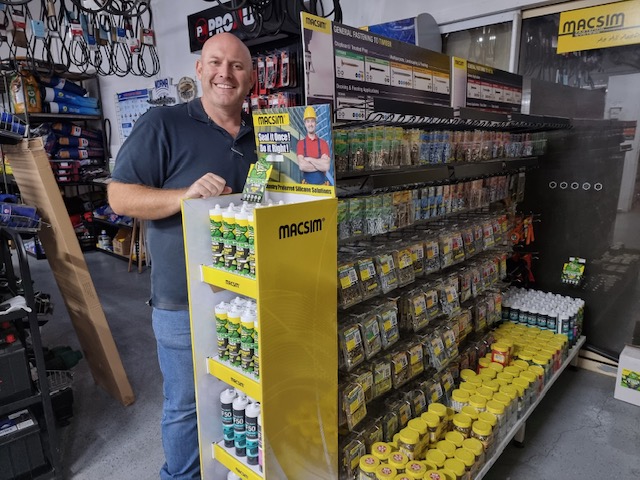 Valley Rural Services | 4856 Mackay Eungella Rd, Finch Hatton QLD 4756, Australia | Phone: (07) 4958 3174