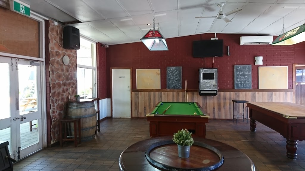 Junction Hotel Moora | restaurant | 123 Gardiner St, Moora WA 6510, Australia | 0896511177 OR +61 8 9651 1177