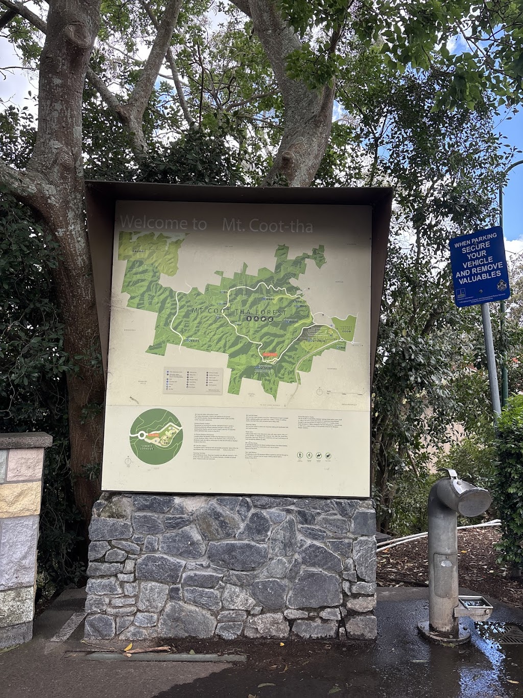 Mt Coot-tha Summit Lookout | 1012 Sir Samuel Griffith Dr, Mount Coot-tha QLD 4066, Australia | Phone: (07) 3403 8888