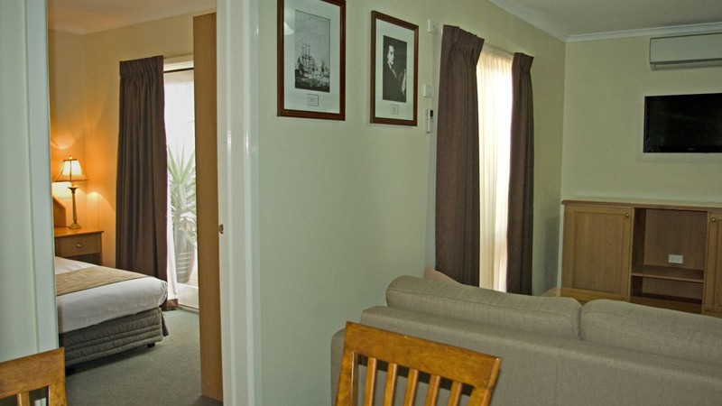 Admiralty Inn | lodging | 66 McKillop St, Geelong VIC 3220, Australia | 0352214288 OR +61 3 5221 4288