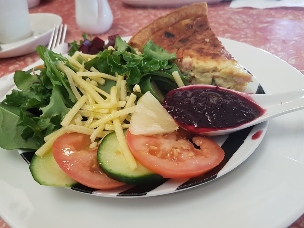 Peters Cafe | restaurant | 76 Maitland St, Bingara NSW 2404, Australia | 0267240060 OR +61 2 6724 0060