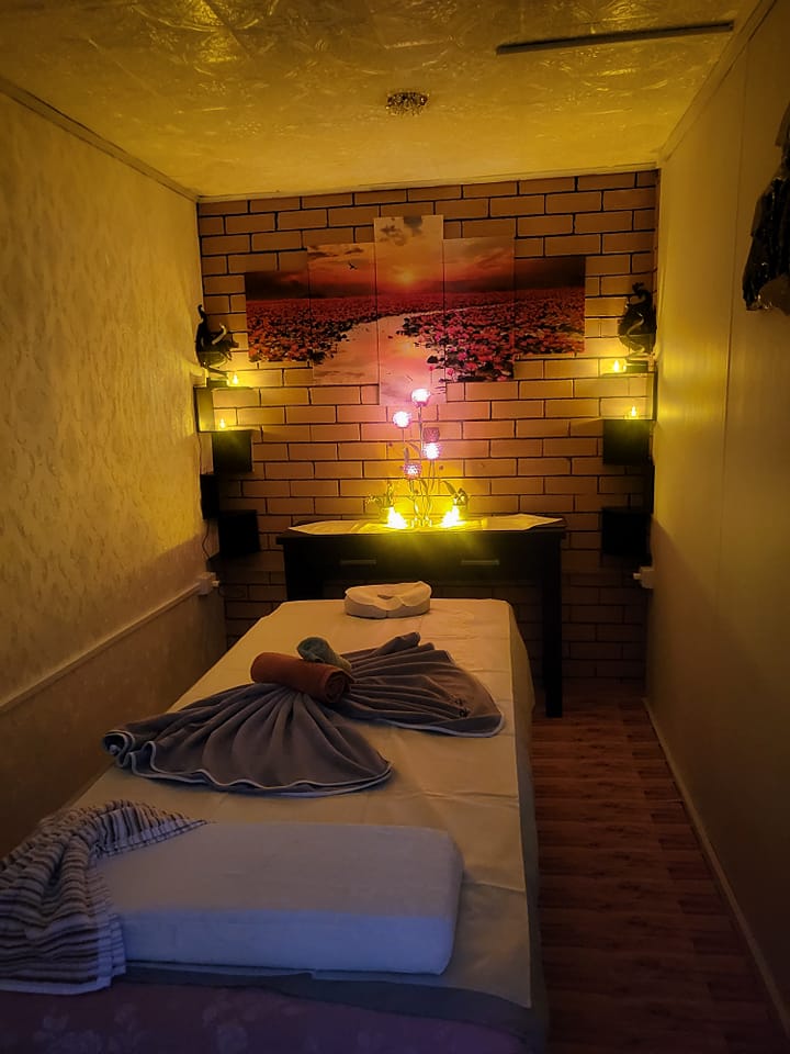 The Point Thai massage | 14 Demamiel St, Darlington Point NSW 2706, Australia | Phone: 0478 964 297