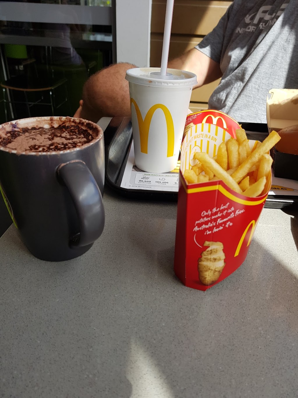 McDonalds Midvale | meal takeaway | Cnr Morrison Rd &, Farrall Rd, Midvale WA 6056, Australia | 0892504668 OR +61 8 9250 4668