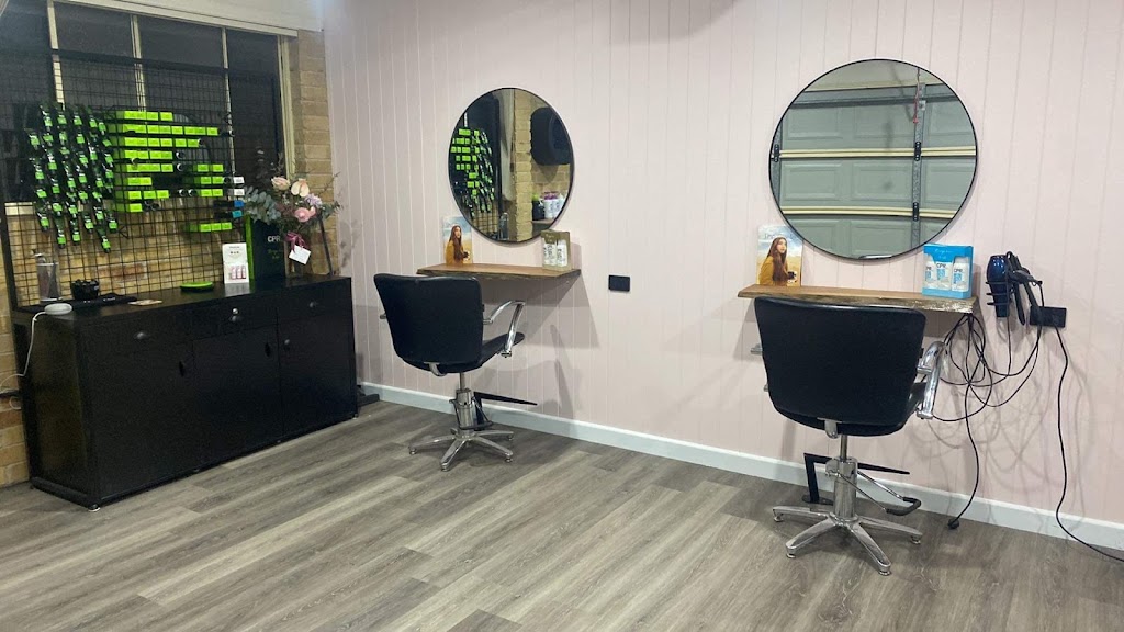 Shine on hair by Dannielle | 9 Benaroon Dr, Kendall NSW 2439, Australia | Phone: (02) 6559 0110