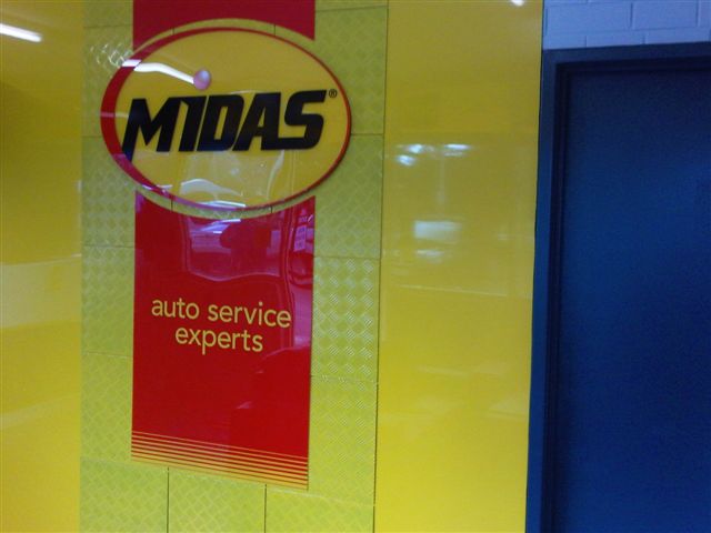 Midas | 230 Queen Victoria St, North Fremantle WA 6159, Australia | Phone: (08) 9335 4133