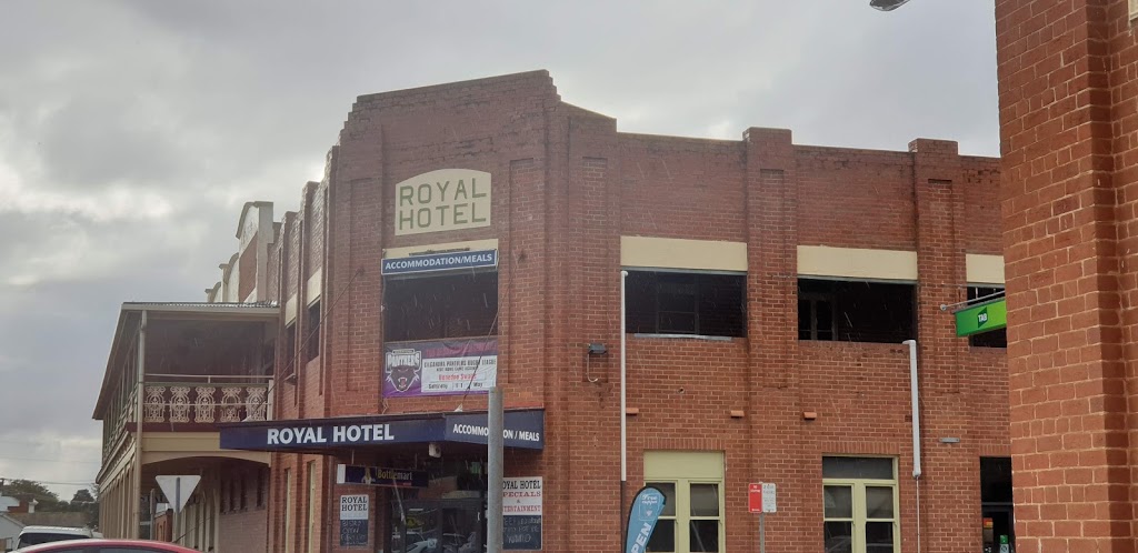 Royal Hotel | store | 73 Miller St, Gilgandra NSW 2827, Australia | 0268472004 OR +61 2 6847 2004