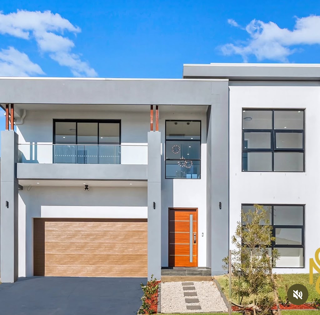 Ustad painting and decorating | 120 Northbourne Dr, Marsden Park NSW 2765, Australia | Phone: 0468 815 050