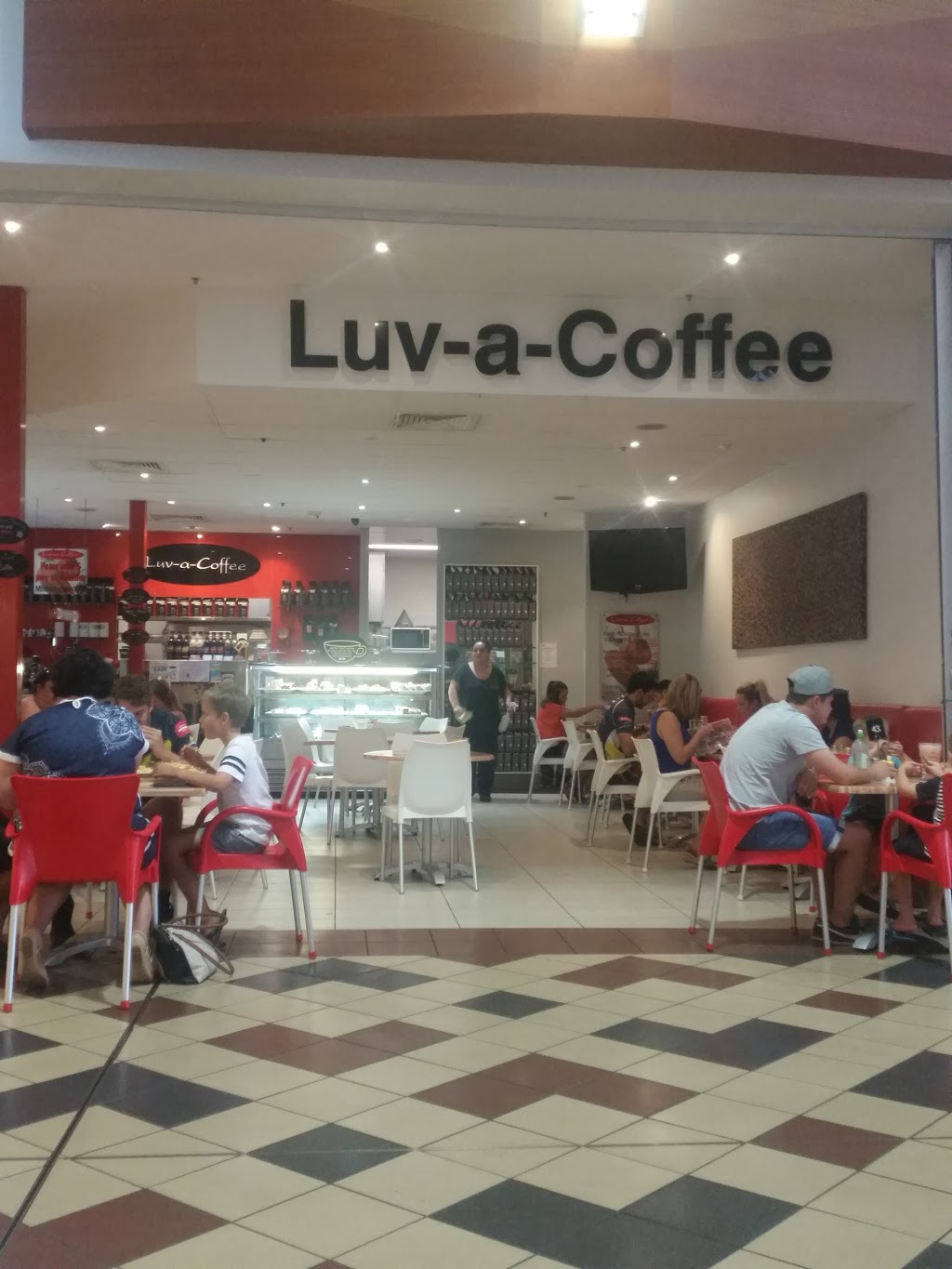 Luv A Coffee | cafe | Shop 2/144 Egerton St, Emerald QLD 4720, Australia | 0749820055 OR +61 7 4982 0055