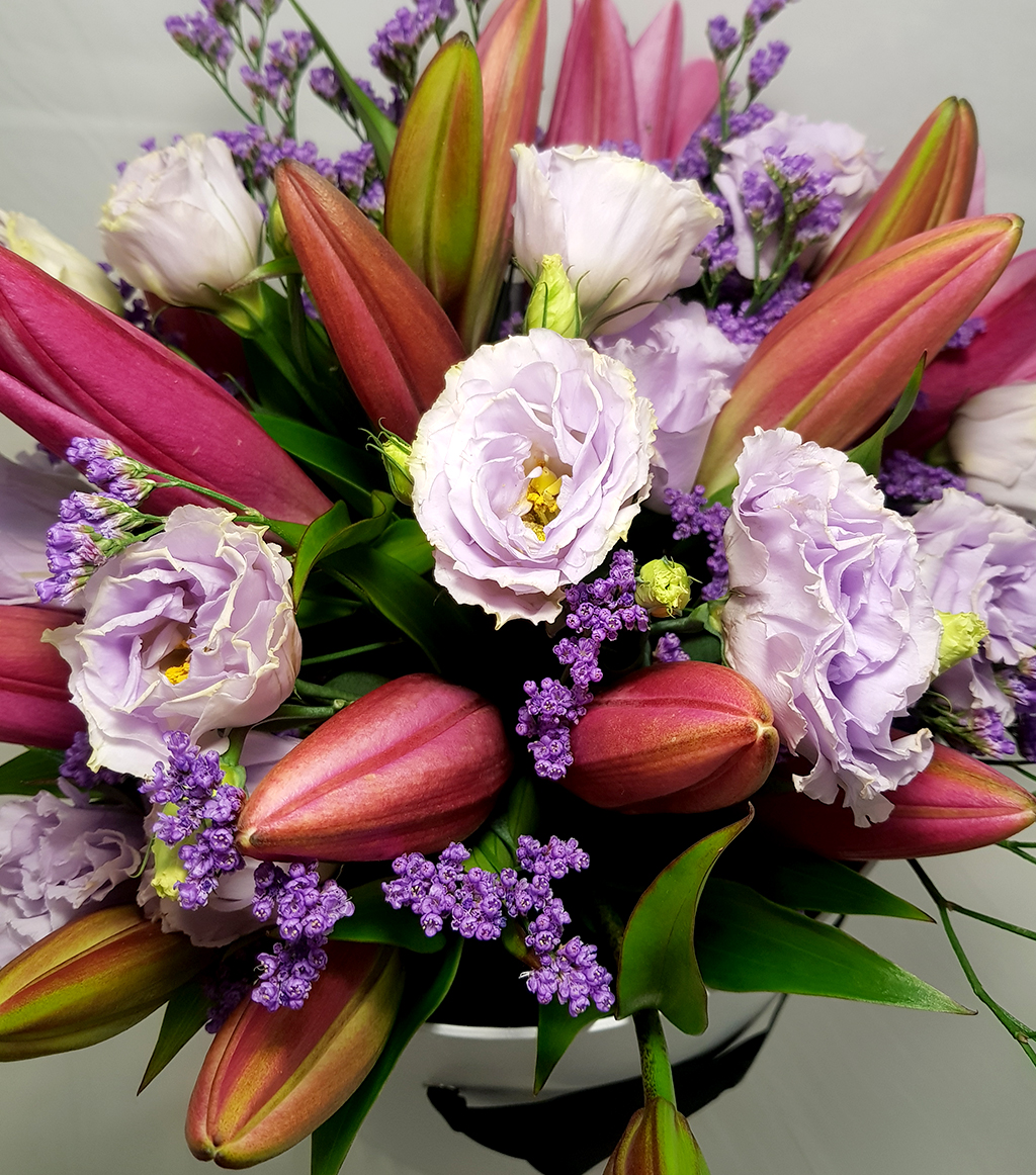 Samuel Art Flowers | Unit18 / 20 Neiwand Street, Calamvale QLD 4116, Australia | Phone: 0430 481 580