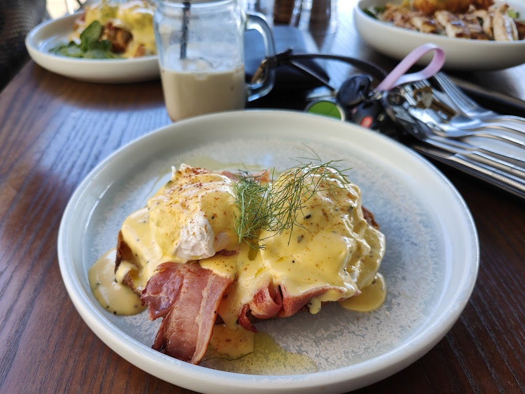 Home At The Bay | 462 The Esplanade, Warners Bay NSW 2282, Australia | Phone: (02) 4948 0049